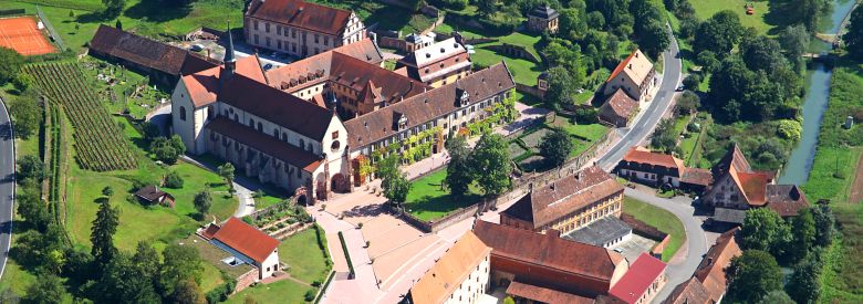 Das ehemalige Zisterzienserkloster Bronnbach (ca. 2011)