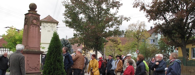 Ortsbesichtigung am Tag der Heimatforschung 2017 in Werbach-Wenkheim
(Foto: Claudia Wieland, Wertheim)