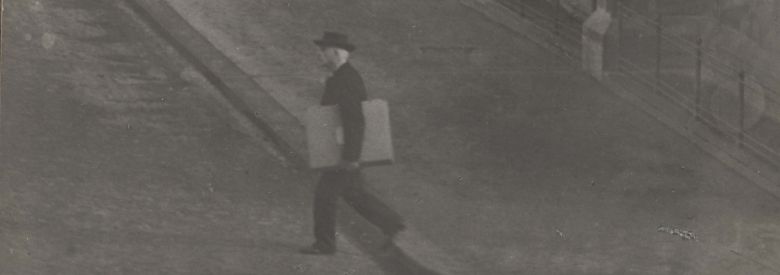 600x600px; Jacob Burckhardt vor dem Basler Münster; Staatsarchiv Basel-Stadt, PA 207 4,3; GLA-Ausstellung Kunst des Sehens; Vortrag Lambert Kansy